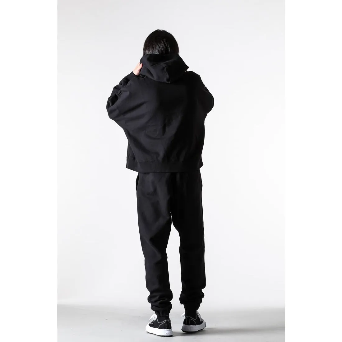 SAINT Mxxxxxx RIBON SAINT Sweat Pants/BLK Basic SAINT LOGO sweatpants Black S-XL God-cut Loose fit Four-needle six-thread boneless sewing Upper body comfortable Original light fleece sweatshirt fabric Original consistent fruit logo/angel logo